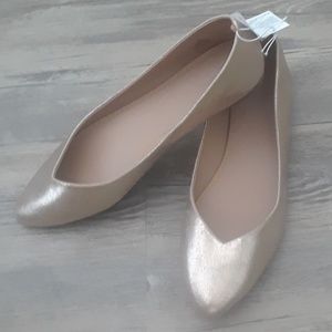 Gold Flats Sz 10 New Old Navy